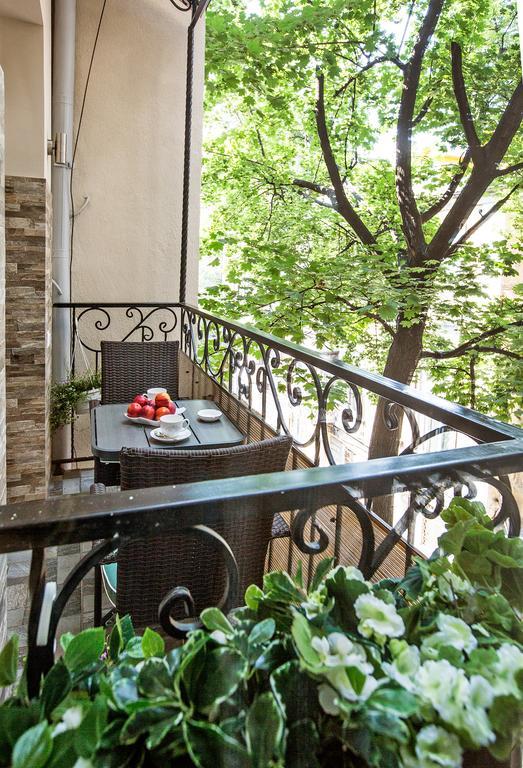 Jane Stone Apartments Odessa Exterior foto
